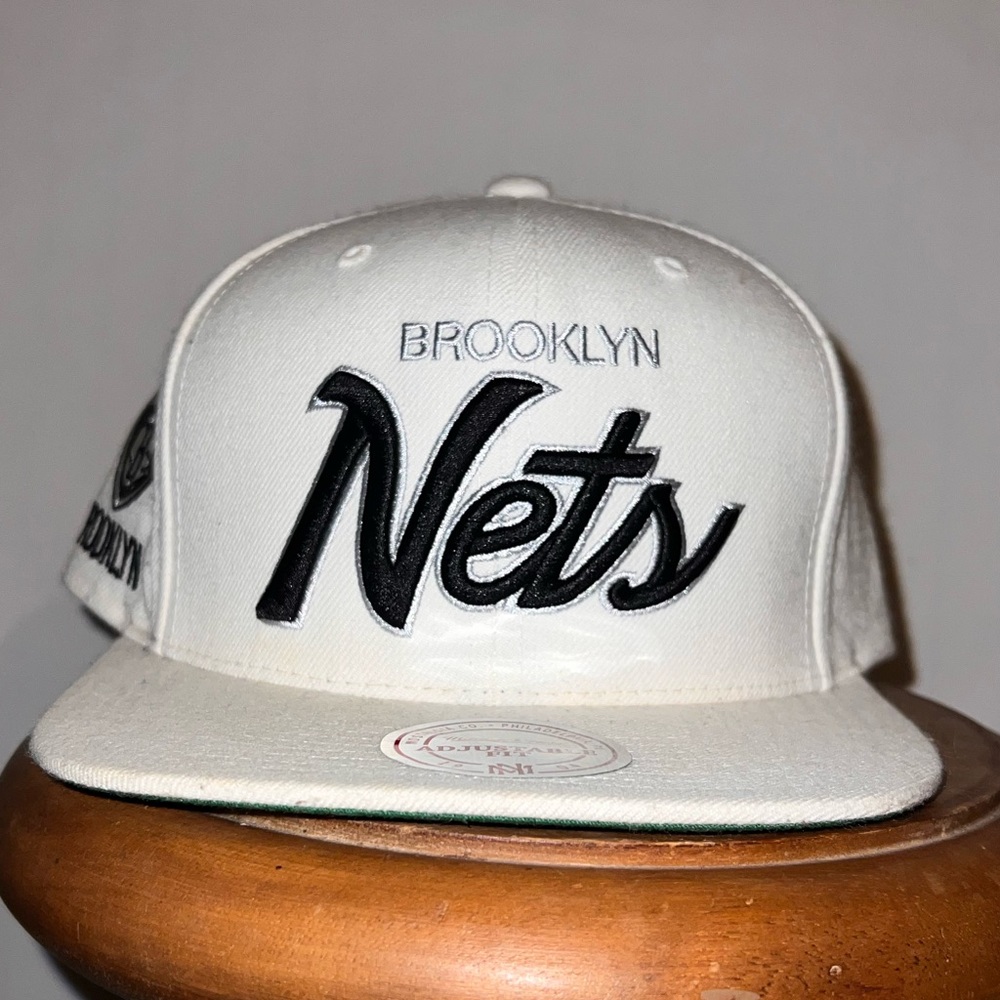 New Era White and Black Brooklyn Nets Hat